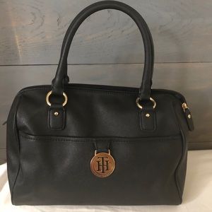 Tommy Hilfiger Handbag